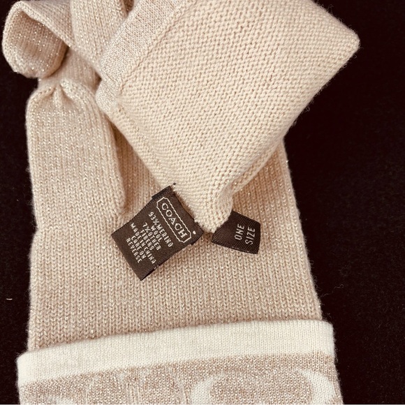 NWOT Coach Miniature Signature C Gloves Metallic Gold with Ivory/Cream - Picture 6 of 9